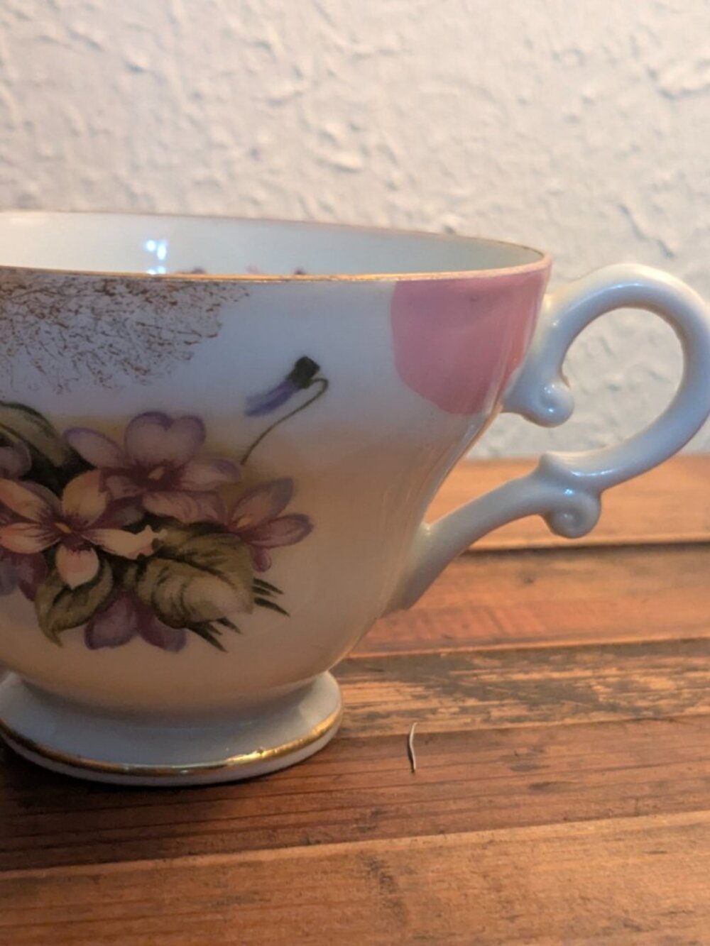 1 Lefton Tea cup White with Purple Flowers and Gold Trim